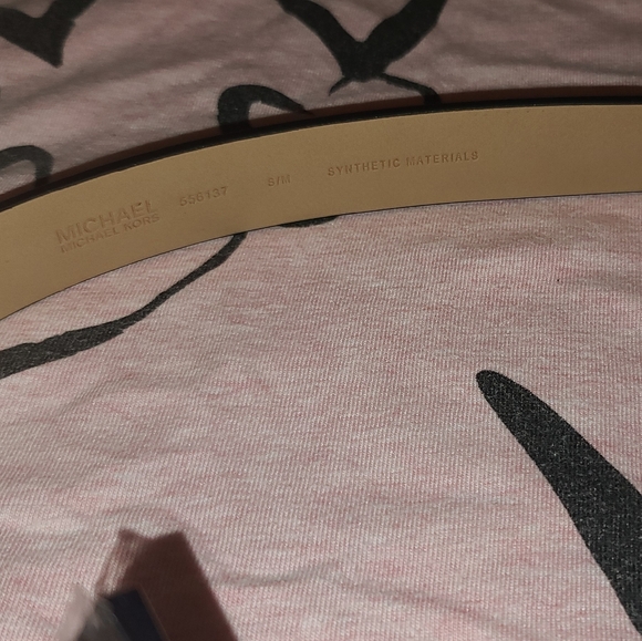 Michael Kors Belt Bag - Picture 3 of 16